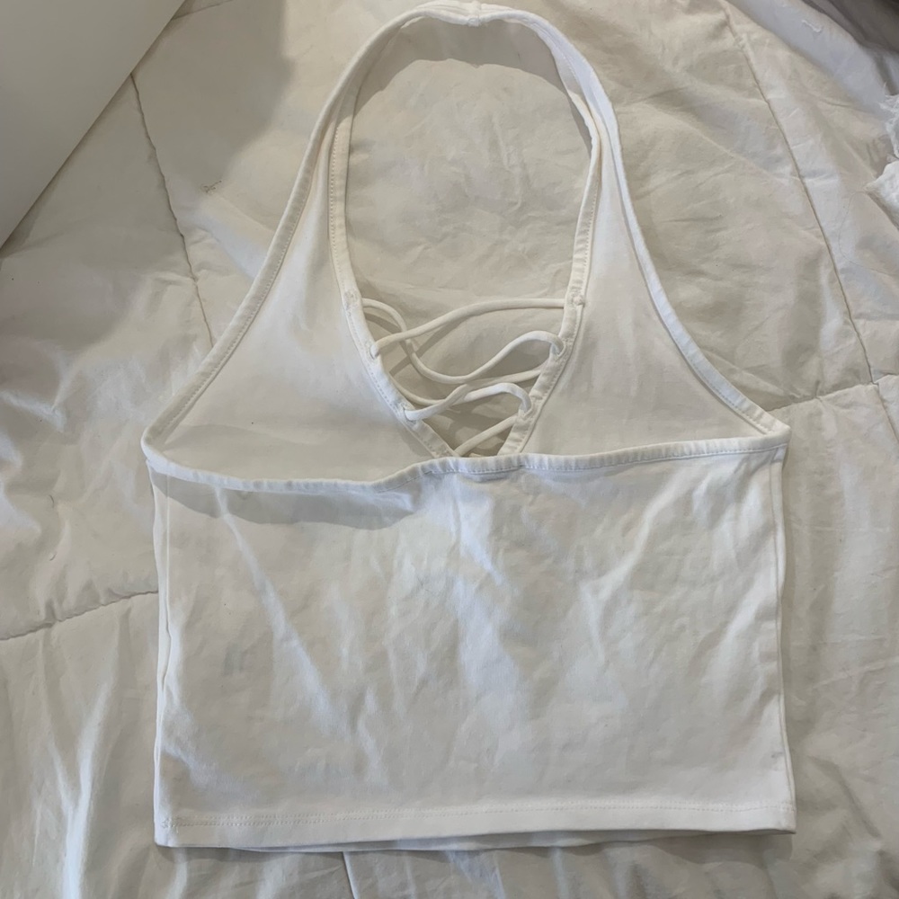 Express halter top - Picture 2 of 3